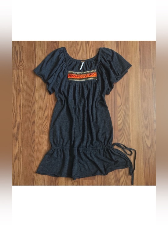 Free People Tops - Free People • Boho Chic Embroidered Flutter Tunic